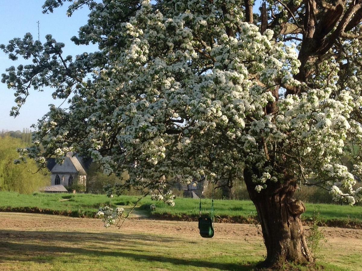 L'Orchard Bed & Breakfast Bonneville-la-Louvet Eksteriør bilde